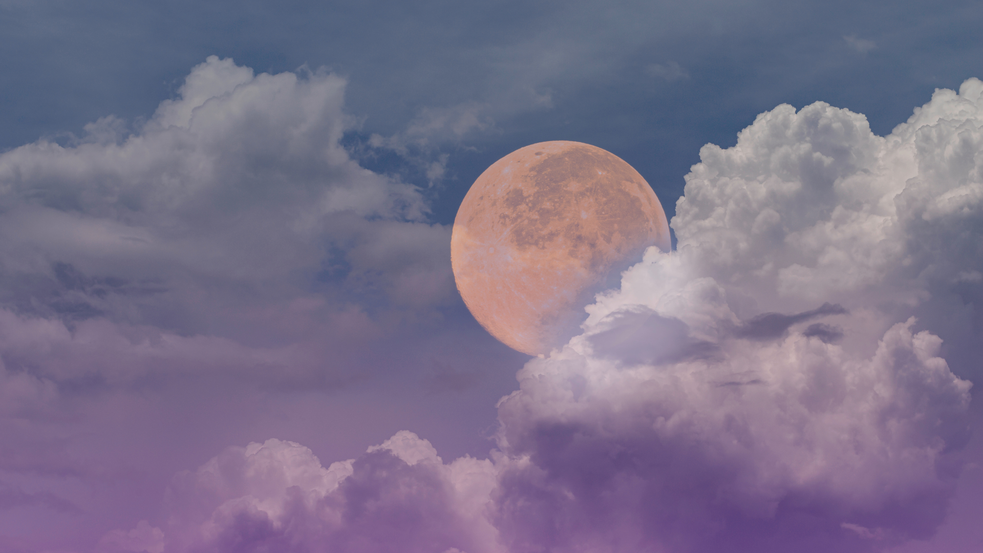 Luna Piena delle Fragole 2026: come ricaricare i tuoi cristalli