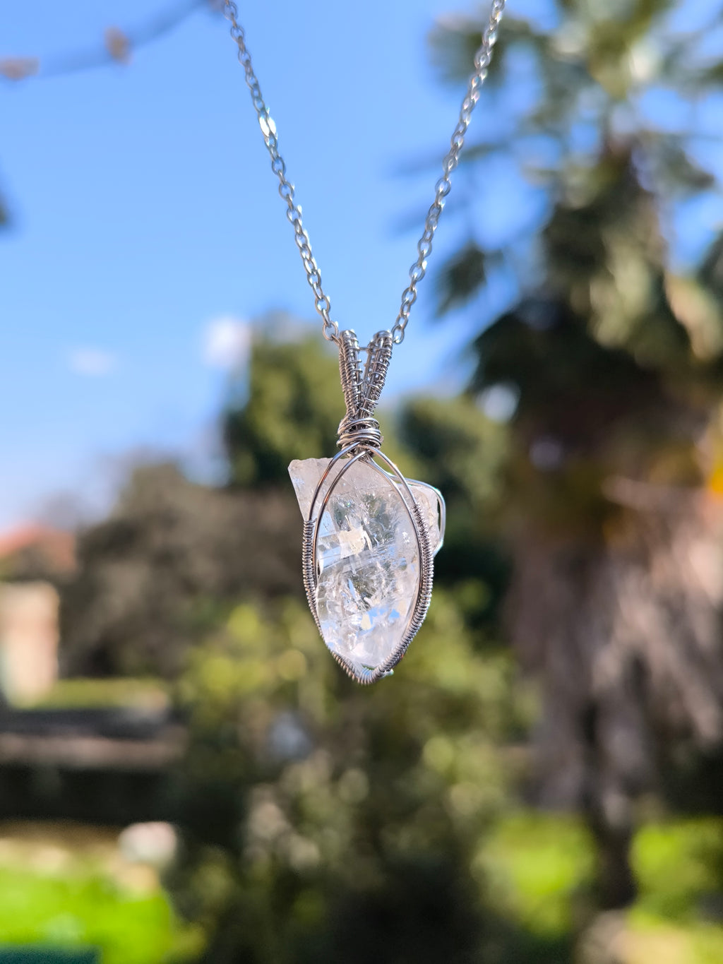 Collana Glass Beam