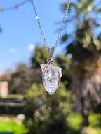 Collana Glass Beam