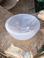 Ciotolina in selenite 10cm